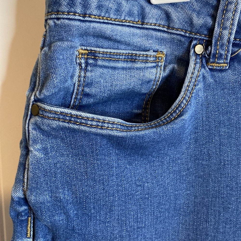 Women's Croft & Barrow plus size 14 cropped stretch Blue Jeans - Picture 7 of 10